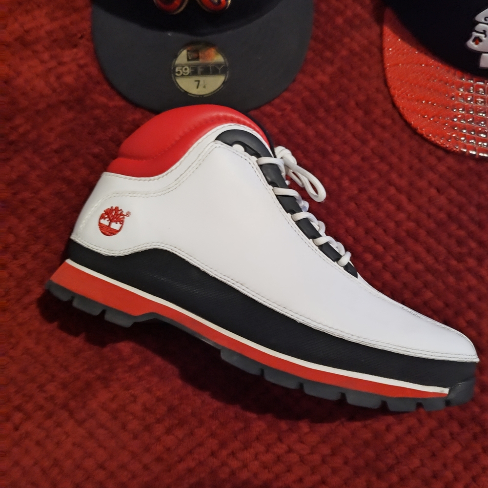 Men's Retro 90s Timberland Euro Dub Hiking Boots. Unique And Stylish Hiker - Picture 2 of 4